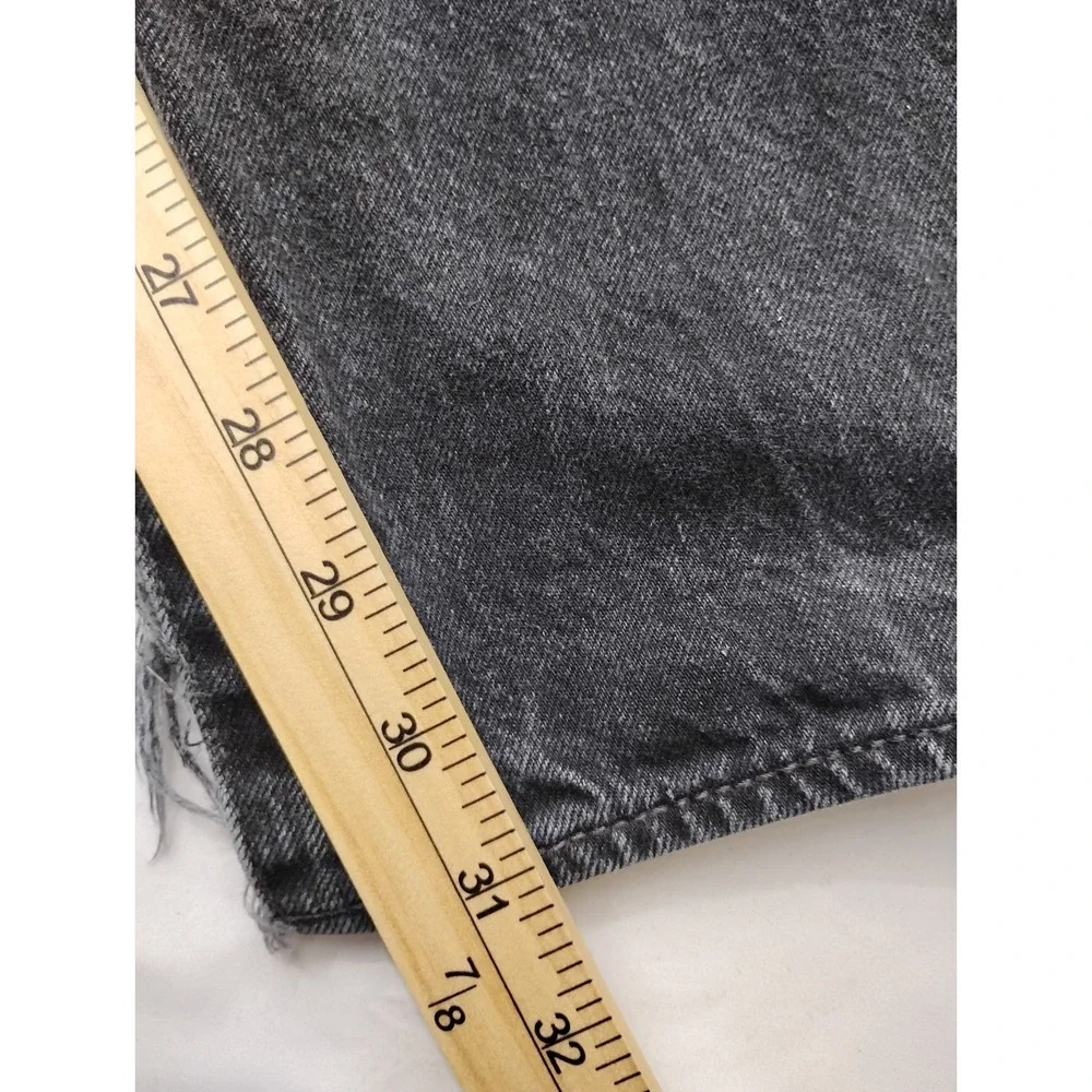 Levis used please